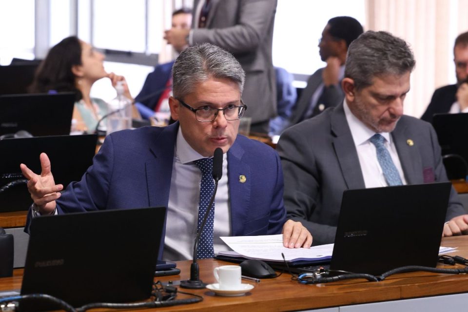 PL Antifacção é aprovado pela CCJ e vai ao plenário com urgência