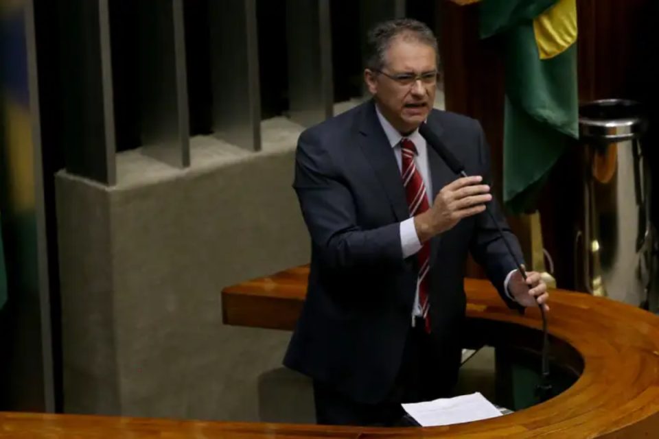 MP que taxa investimentos tem prazo apertado e pedidos de mudança