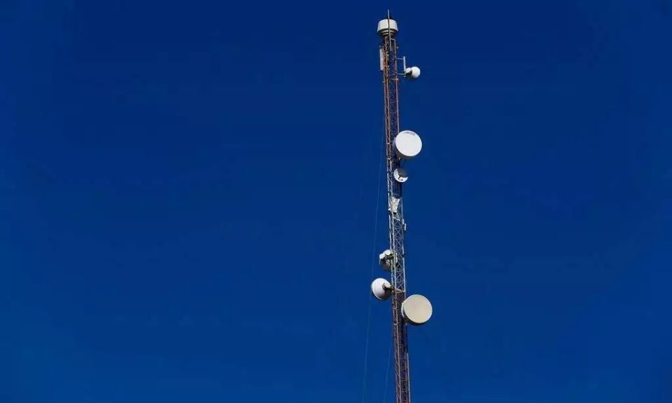 Lei prorroga incentivos fiscais para telecom até 2030