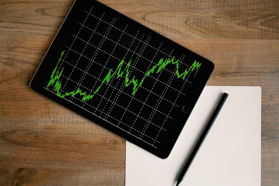 Xangai promete eliminar barreiras regulatórias para investidores estrangeiros