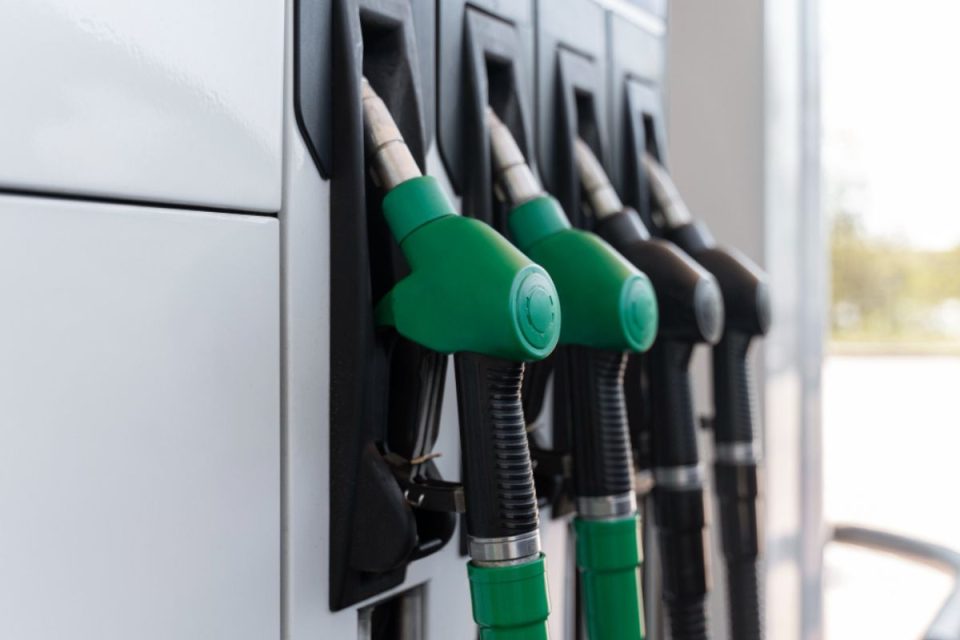 Briefing: Governo reage à alta do petróleo e caso Banco Master domina noticiário