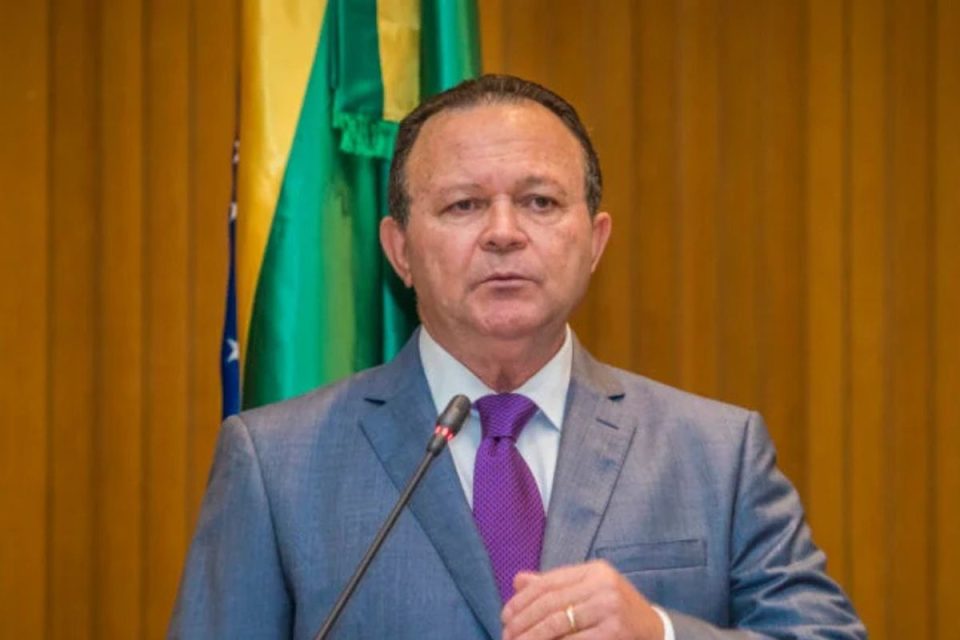 Quem é Carlos Brandão, governador investigado por suspeita de liderar organização criminosa