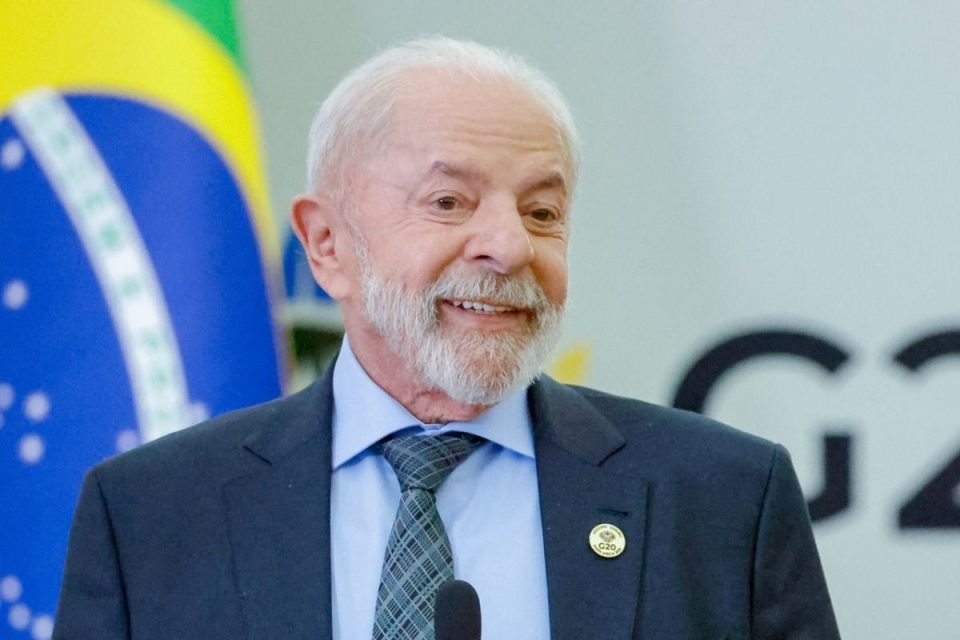 Lula é o vencedor da disputa tarifária com Trump, diz Financial Times