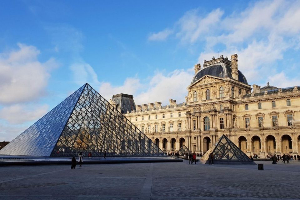Museu do Louvre: cinco suspeitos são presos após o roubo no último dia 19
