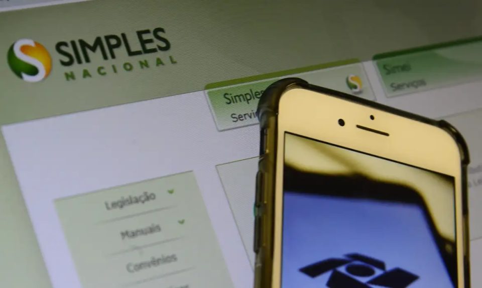 Divergência sobre o Simples Nacional e teto do MEI trava votação na Câmara