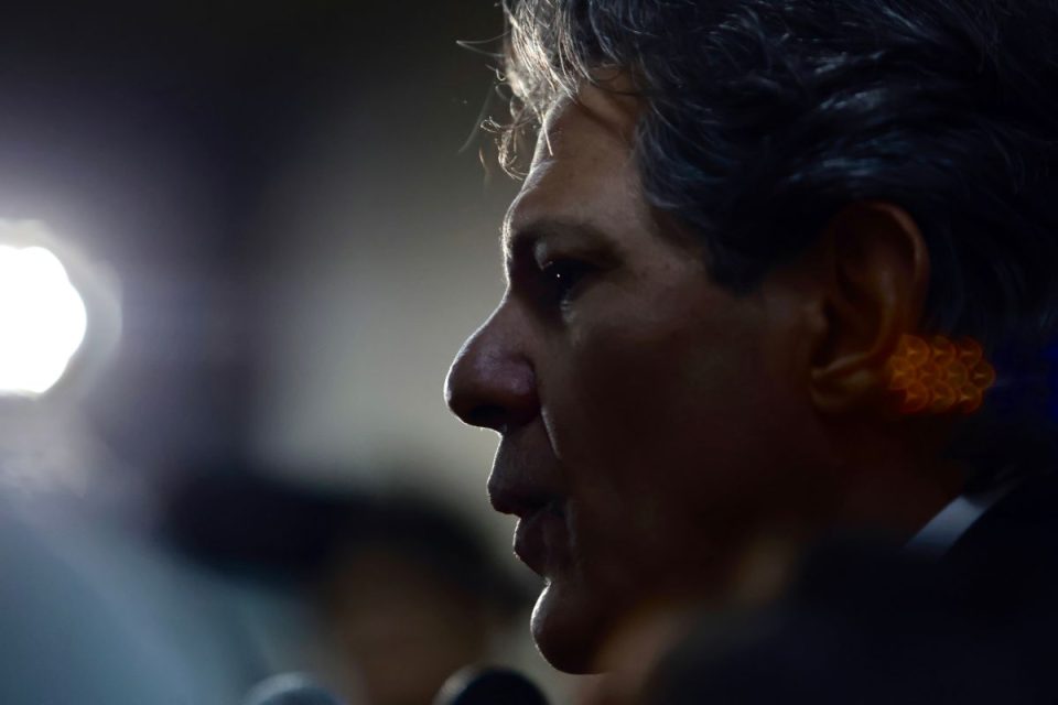 Morning Call: Haddad deixa a Fazenda para concorrer ao governo de São Paulo