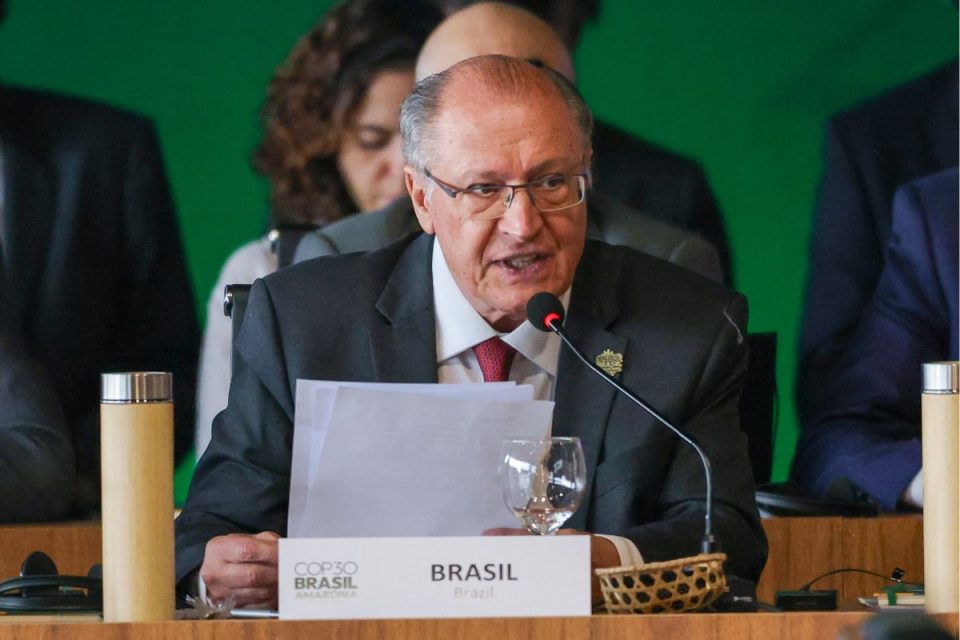 Alckmin anuncia acordo da Petrobras com a Índia para ampliar exportações de petróleo