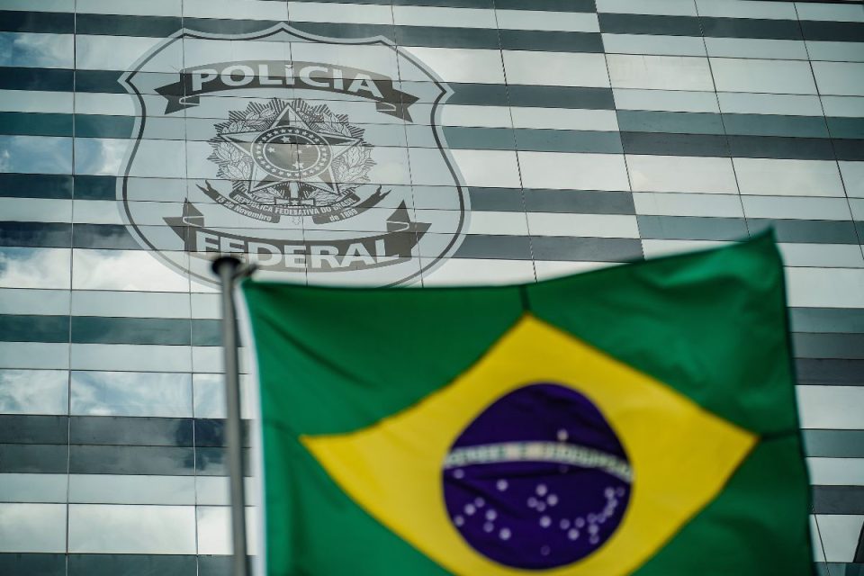 Polícia Federal prende dono do Banco Master, Daniel Vorcaro, em ação deflagrada em SP