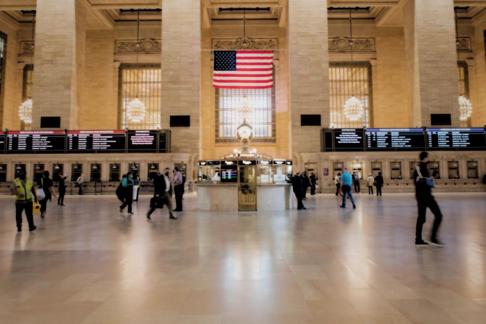 Com apenas um corte de juros em 2026, especialista sinaliza cautela do Fed, mas descarta crise
