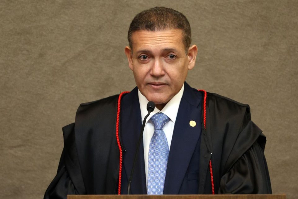 TSE deverá analisar decisão de Kassio Nunes sobre pesquisa nesta terça-feira (09)