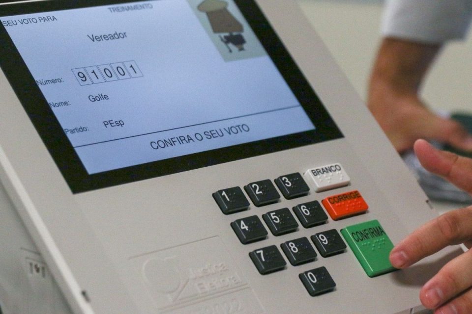 CCJ aprova projeto que permite troca de vices em eleições majoritárias até às vésperas