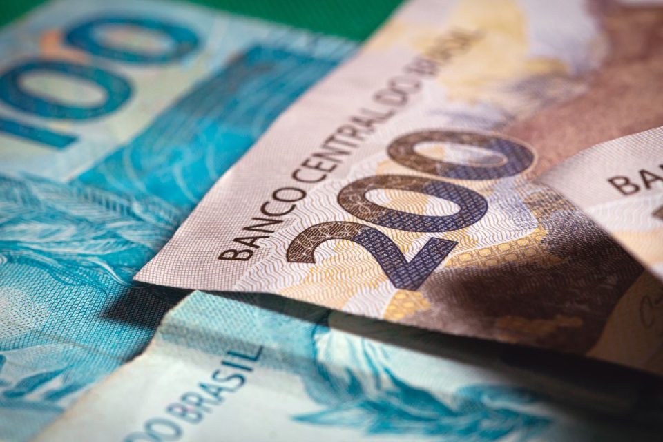 Focus atualiza projeções e aponta elevação das estimativas do PIB para 2025