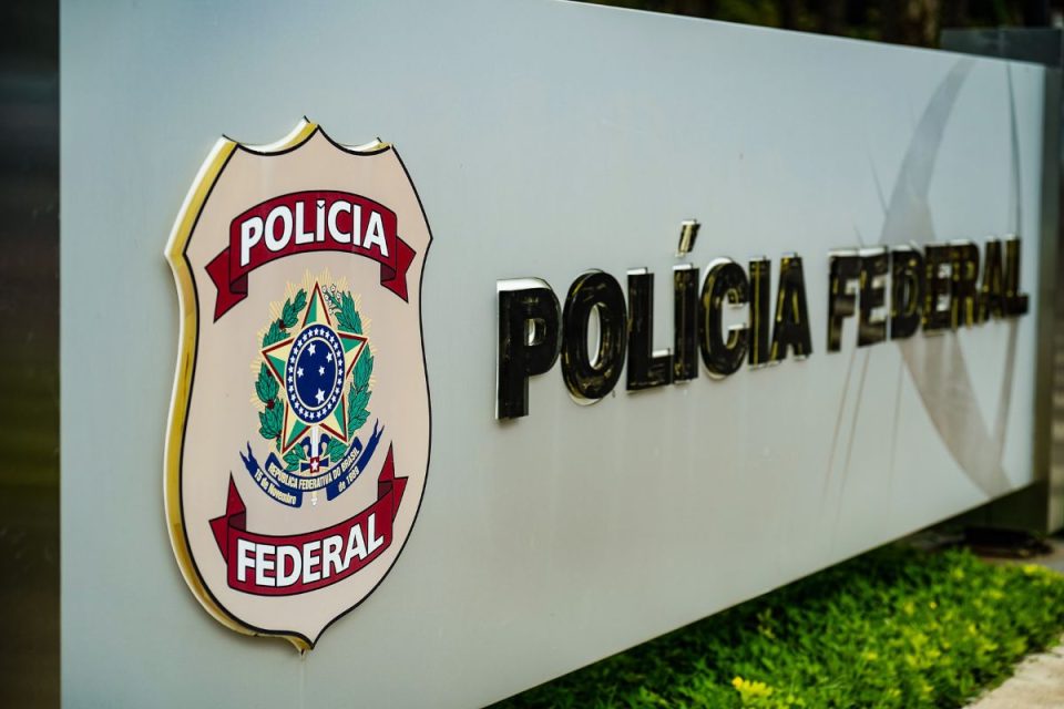 PF detalha aumento vertiginoso de capital de empresa que iria intermediar imóvel para Jaques Wagner