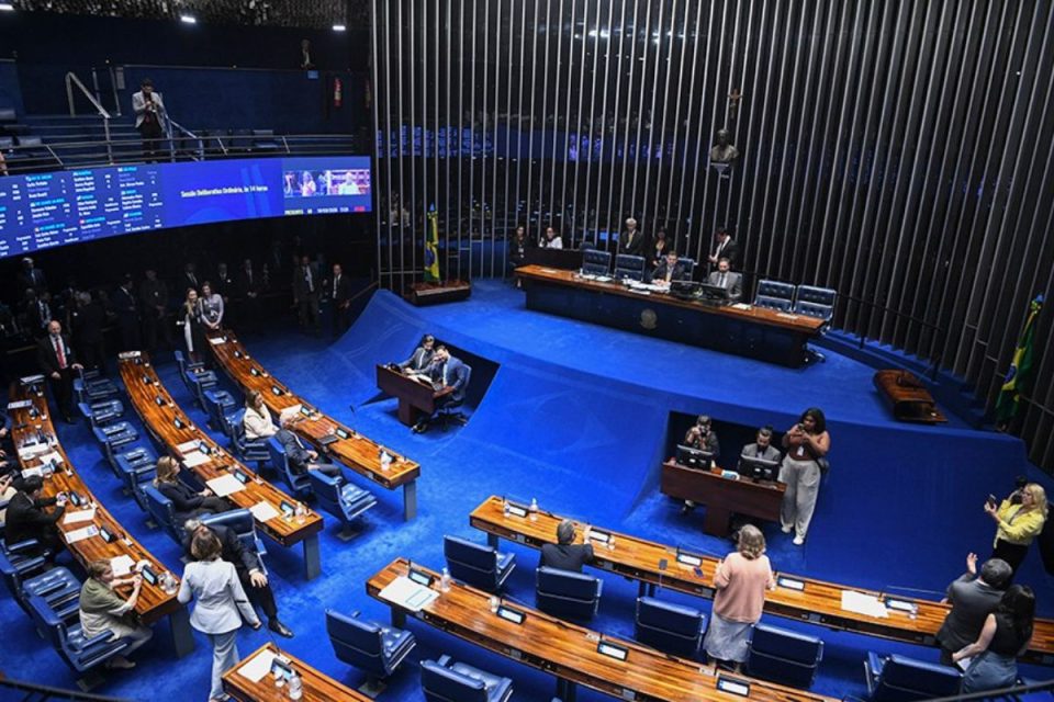 Por último, as medidas provisórias