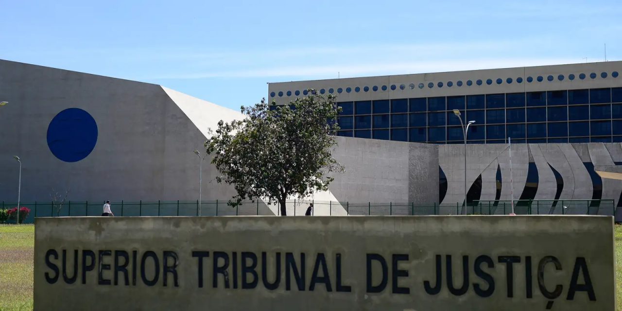 Consumidor pode ser notificado eletronicamente sobre abertura de cadastro, decide STJ