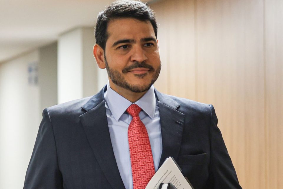 Rejeição de Messias ao STF expõe pressão eleitoral. Veja posicionamentos: