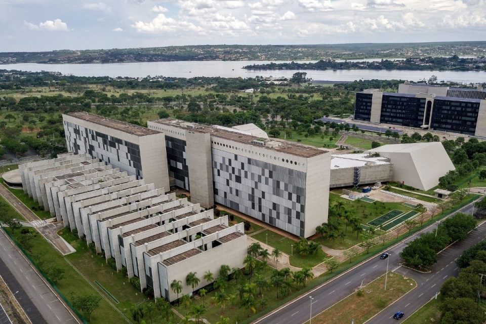 Prédio do STJ
