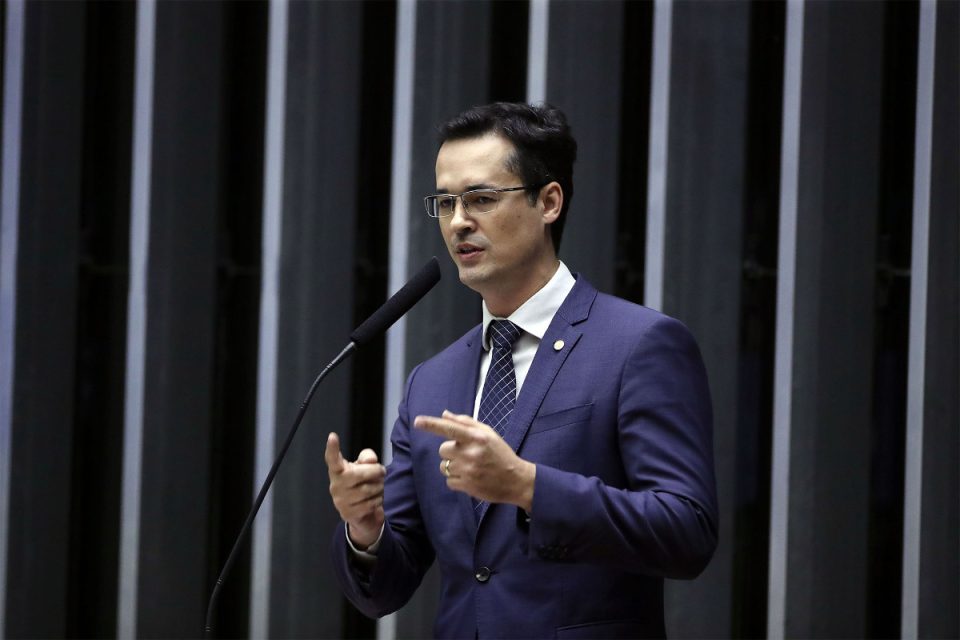 Saiba quem é Deltan Dallagnol, candidato ao Senado pelo Paraná