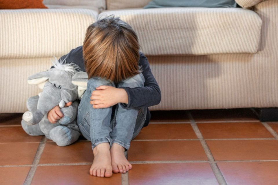 Nova legislação deve punir pais que não garantirem sustento e cuidado emocional de filhos