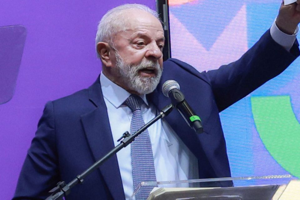 O que é a base aliada do governo e por que ela é importante?