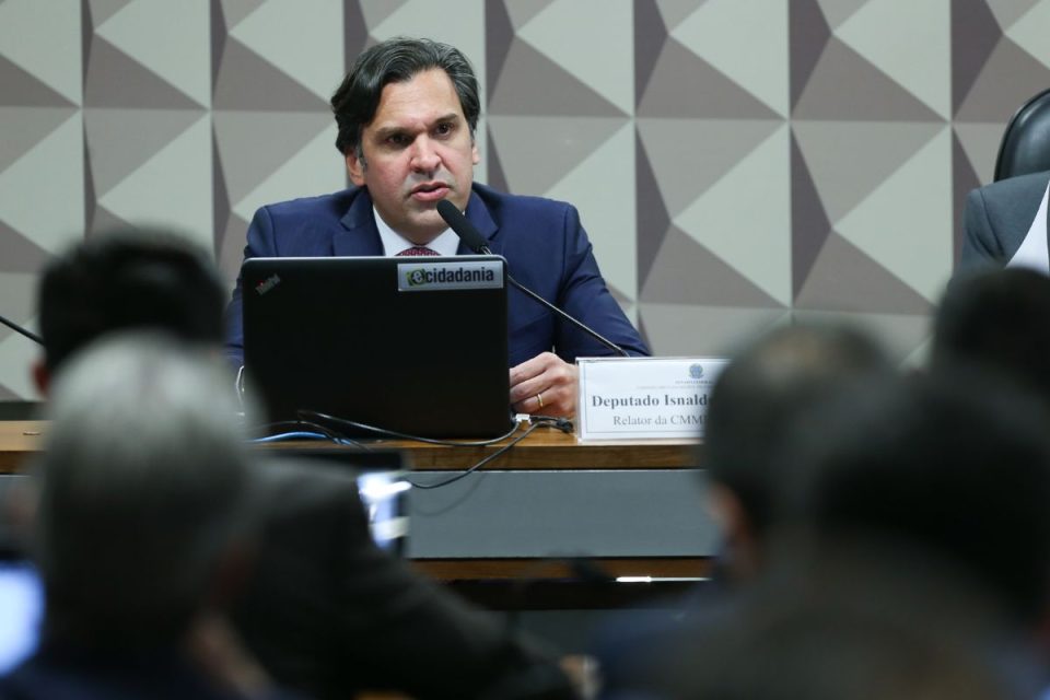 Câmara encerra etapa das comissões na tramitação do Orçamento de 2026