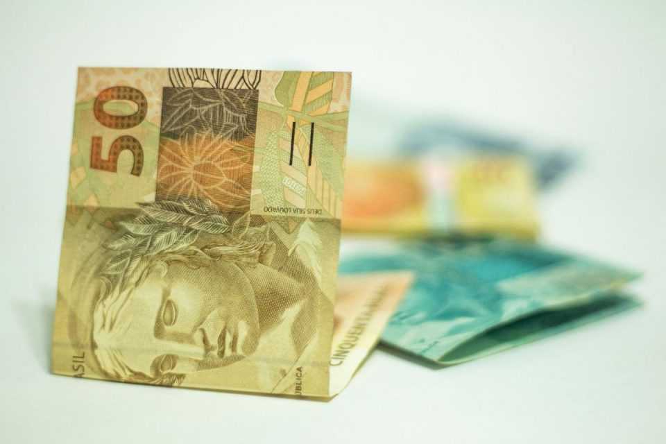 Impostômetro bate R$ 3 trilhões em 2025 e revela avanço acelerado na arrecadação