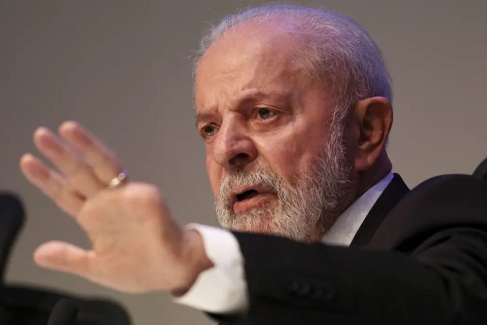 “Se tiver algo vai pagar o preço, se não tiver, se defenda”, diz Lula ao filho sobre ‘rombo’ no INSS