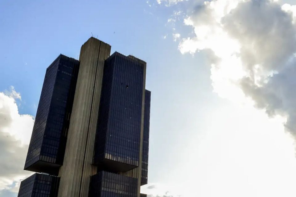 Caso Master: Diretor do BC detalha como Daniel Vorcaro corrompeu servidores do órgão