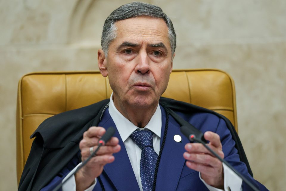 Agenda de Brasília: semana termina com despedida de Barroso no STF
