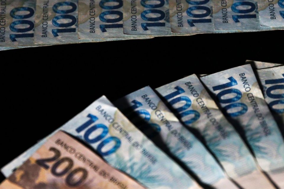 Renúncias fiscais devem bater R$ 900 bilhões em 2026; veja onde estão