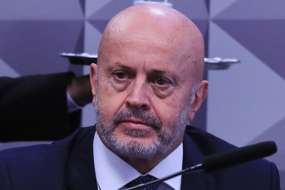 Inquérito da PF sobre INSS cita Lulinha; veja menções
