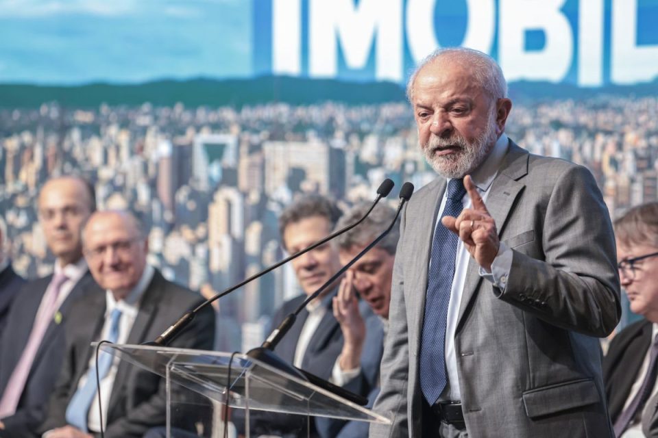 Semana em Brasília tem lançamento de programa habitacional por Lula, viagem à Ásia e julgamentos no STF; veja a agenda completa