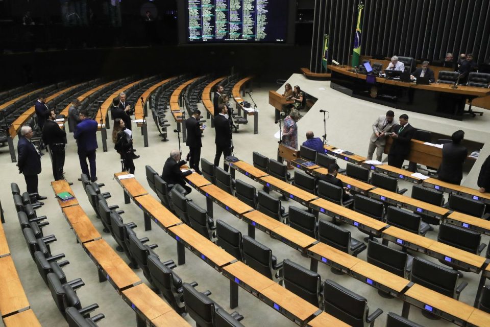 Câmara aprova minirreforma eleitoral; veja o que muda e quais são os próximos passos
