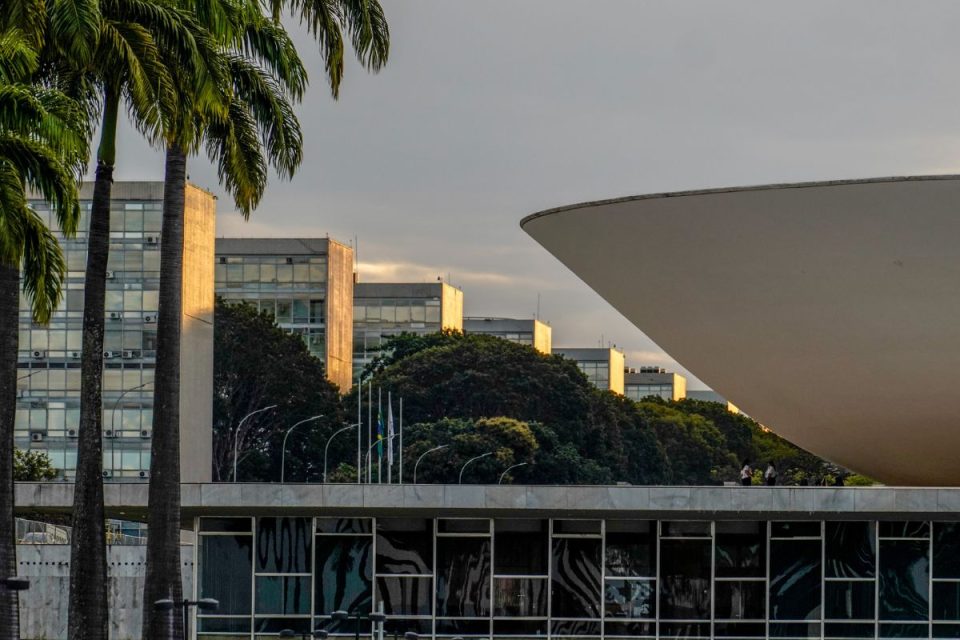 Entenda o que é a Lei da Reciprocidade e como ela pode ser usada contra tarifaço dos EUA