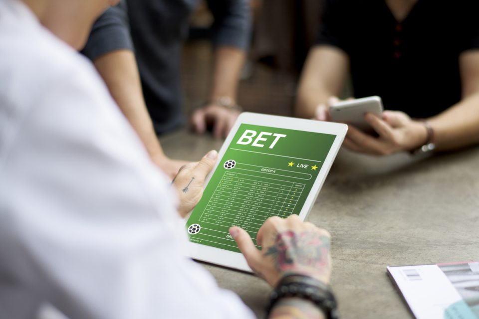 Senado volta a discutir alta de impostos para bets e fintechs nesta terça-feira