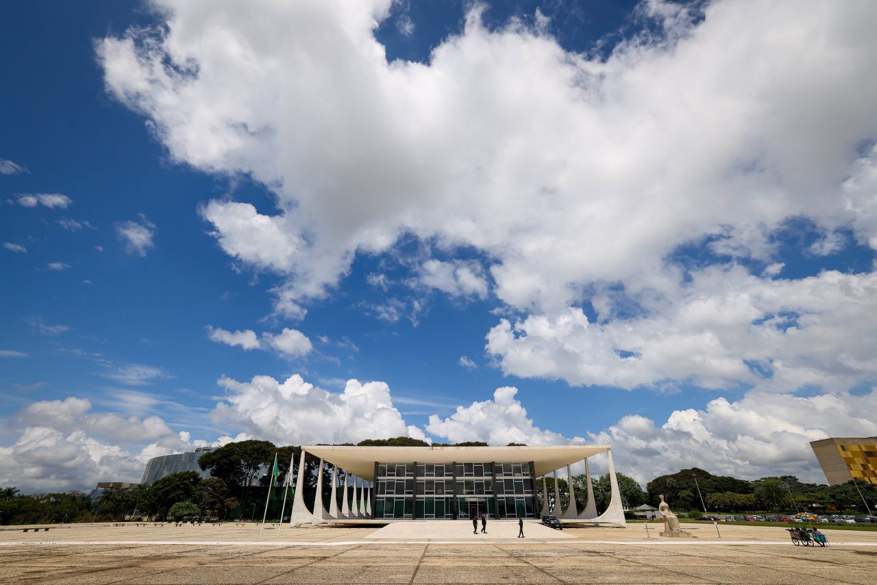 STF define que Seguro de Acidente de Trabalho para autônomo só incide após 98