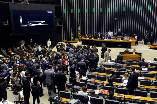 Semana em Brasília é de homenagens na Câmara dos Deputados