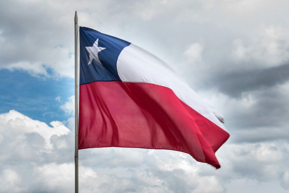 Chile se aproxima de vitória da direita em disputa decisiva pelo comando do país