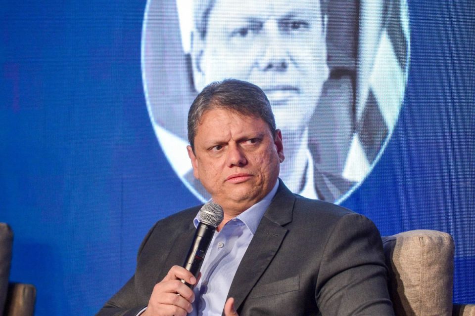 Tarcísio confirma disputa pela reeleição do governo de São Paulo