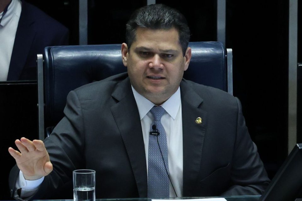 Quem são os diplomatas e autoridades que serão sabatinados pelo Senado nesta quarta-feira (20)