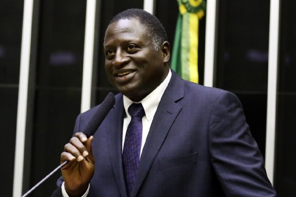 Hélio Lopes