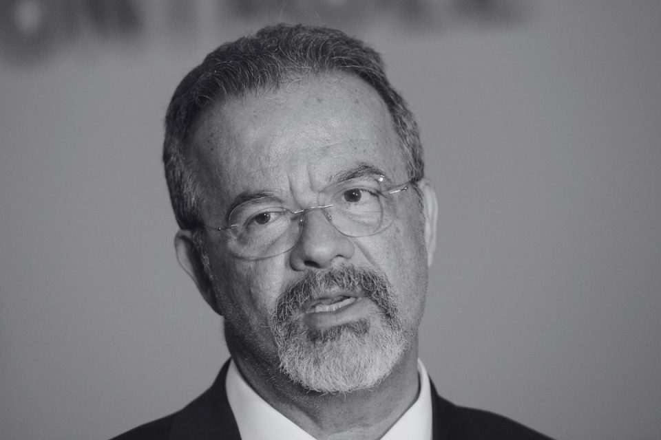 Raul Jungmann, ex-ministro, morre aos 73 anos em Brasília