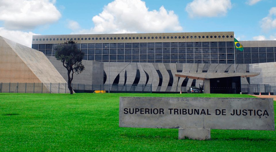 STJ nega seguimento a recurso sobre caução em penhora