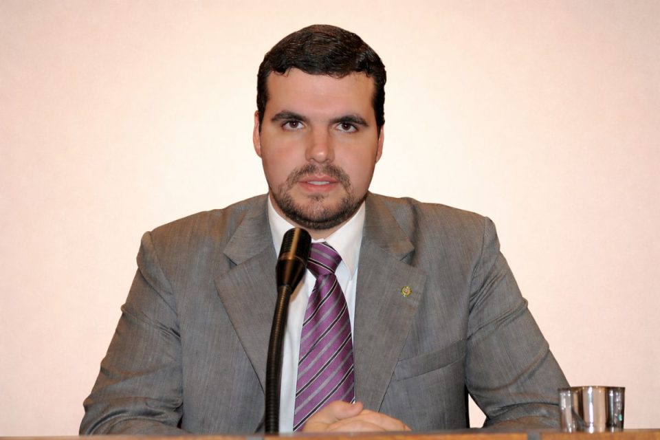 Quem é Pedro Lupion, presidente da Frente Parlamentar da Agropecuária?