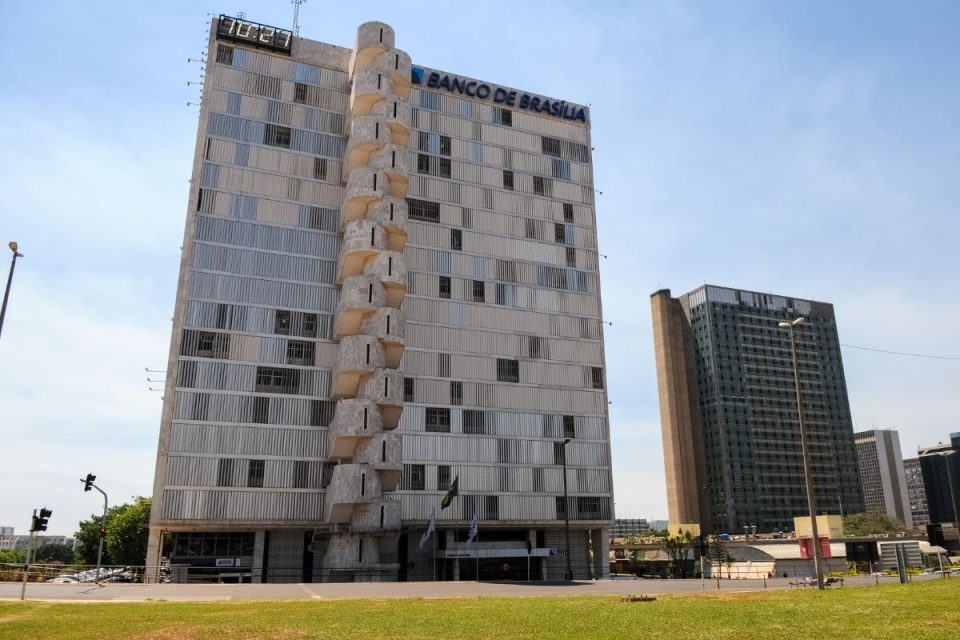 Como funciona a investigação adotada pelo BRB em operação envolvendo Banco Master?