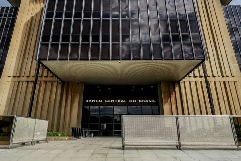 Registrato, do BC, supera a marca de 100 milhões de relatórios emitidos; veja como consultar