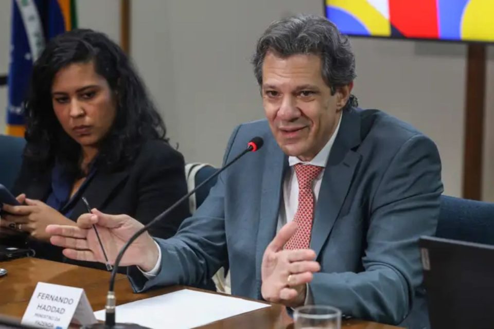 Haddad quer enviar proposta ao Congresso para aumentar o poder do BC
