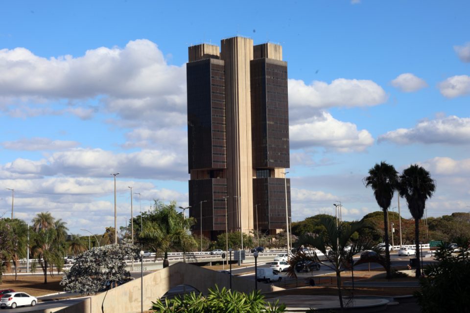 O Banco Master vai fechar? Saiba o destino da rede