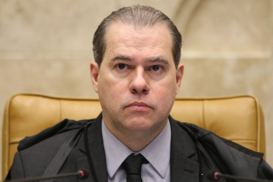 Toffoli mantém acareação entre envolvidos no caso Banco Master