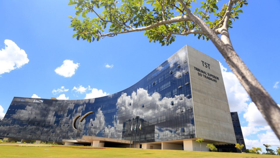 TST cancela conciliação após acordo entre petroleiros, Petrobras e Transpetro